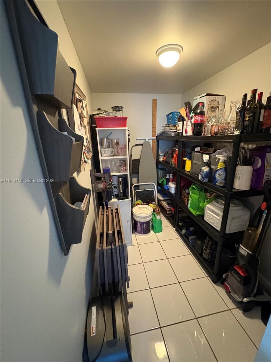180 Cypress Club Dr 811 photo 17