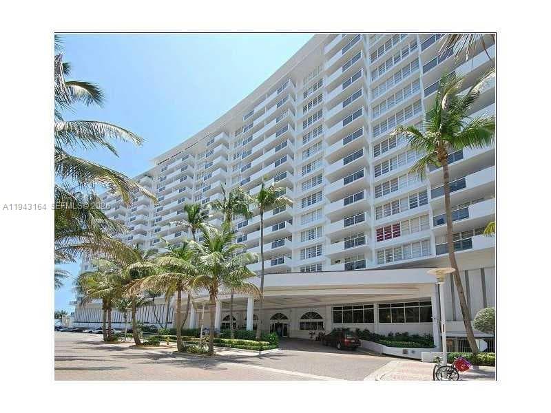 100 Lincoln Rd 1440 photo 21