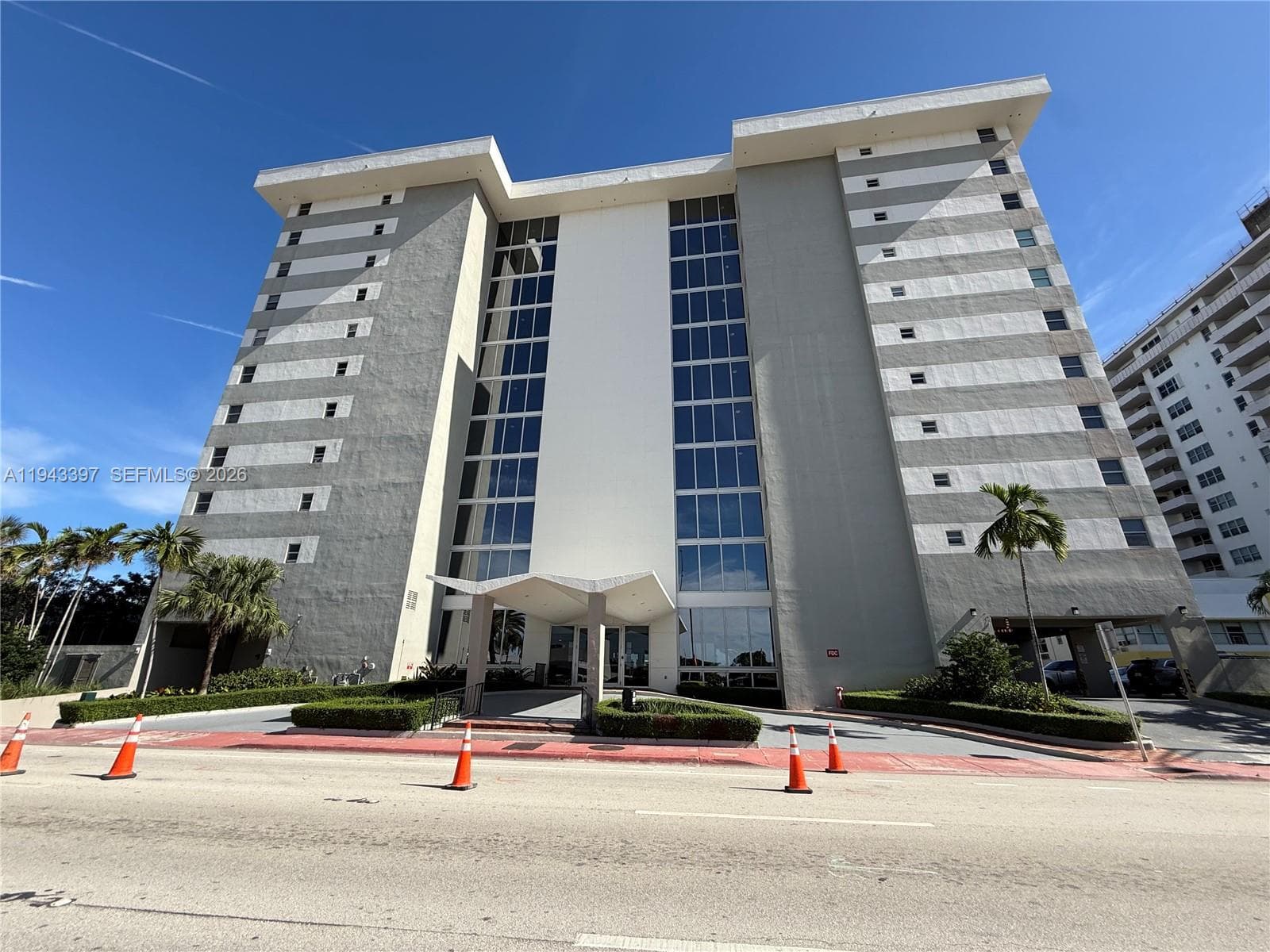 9273 Collins Ave 501 photo 2