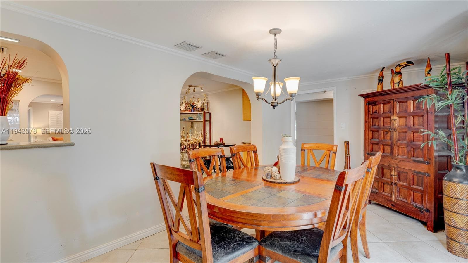 150 Azalea St. photo 6