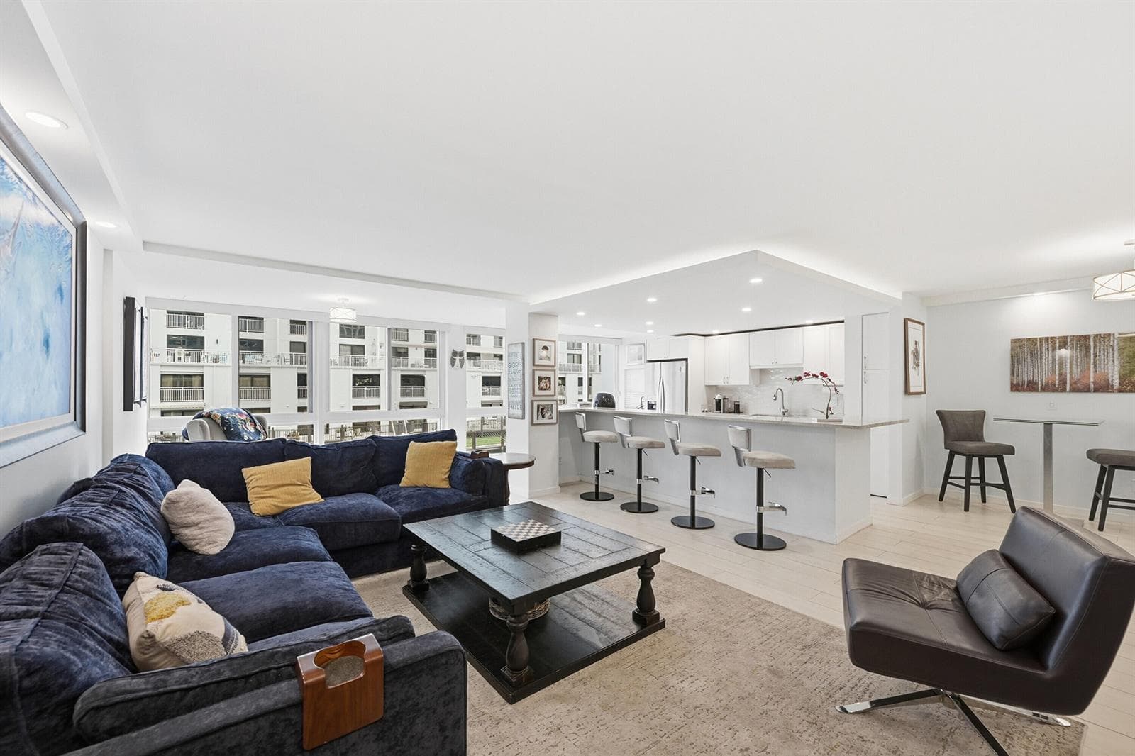3100 NE 49th Street 206 photo 4