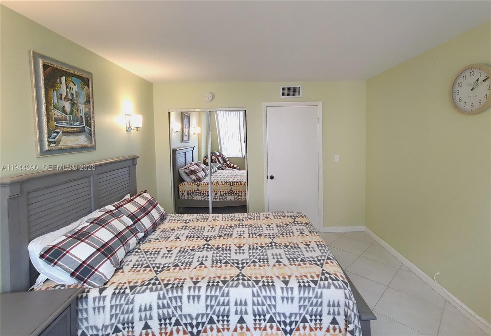 2751 Ocean Dr 1106S photo 21