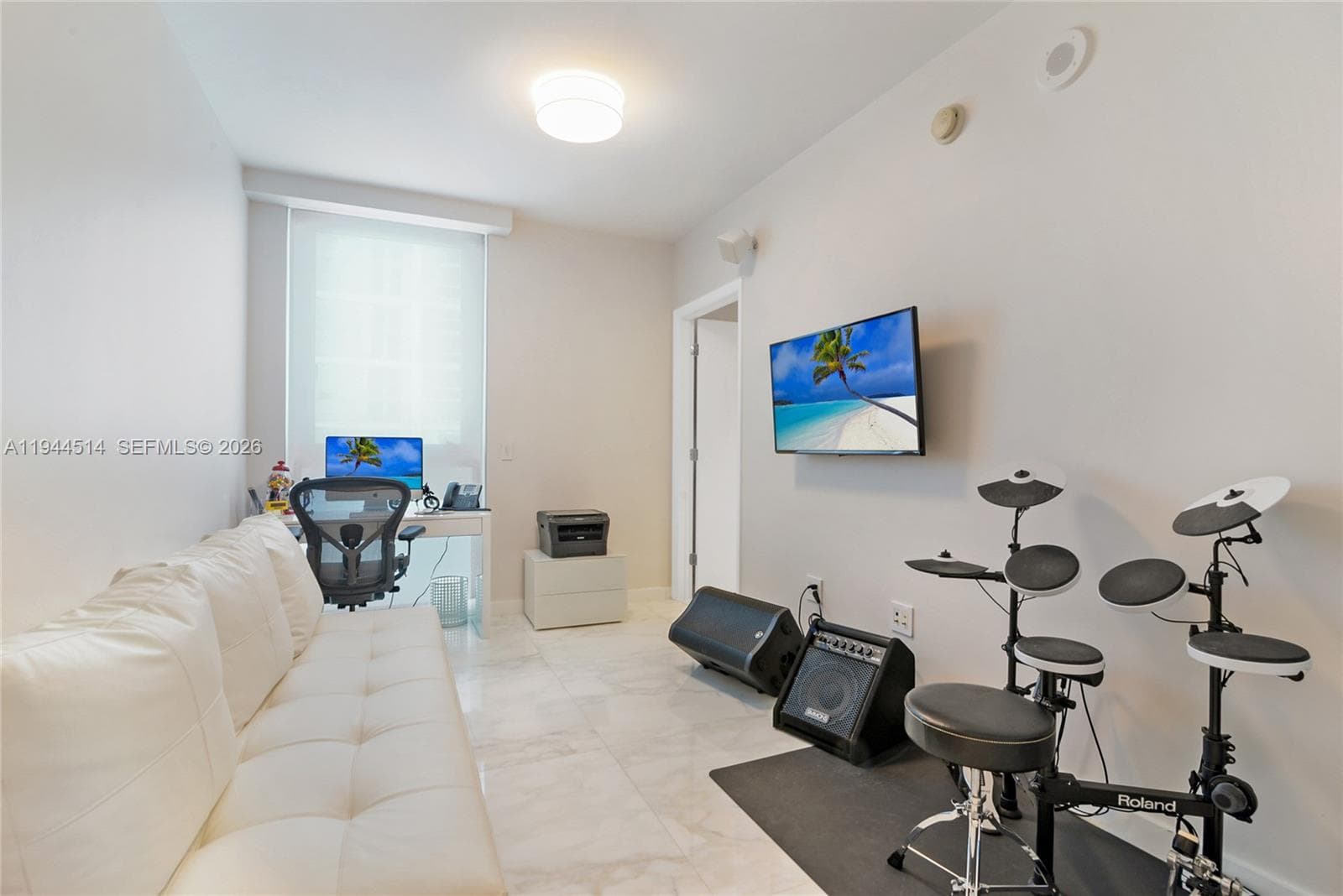 17001 Collins Ave 4101 photo 13