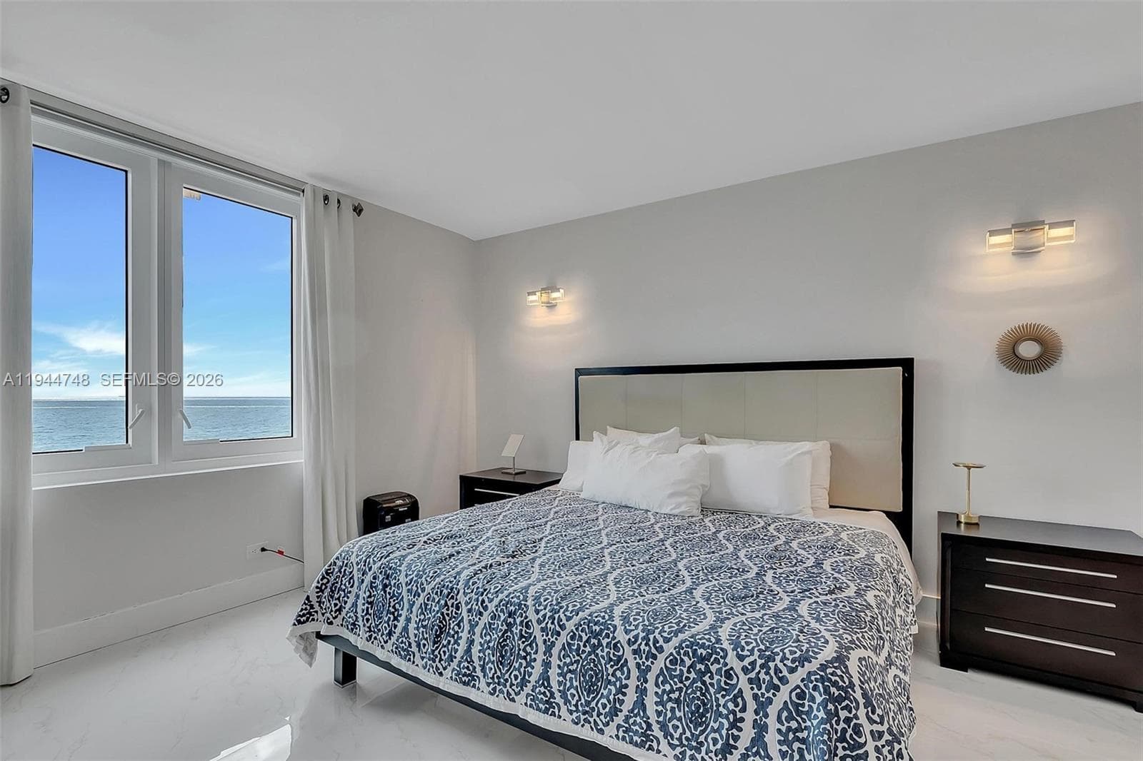 2301 Collins Ave 810 photo 13