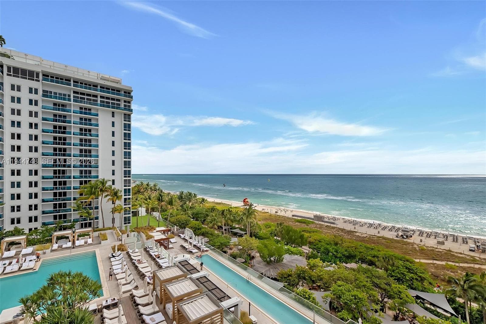 2301 Collins Ave 810 photo 5