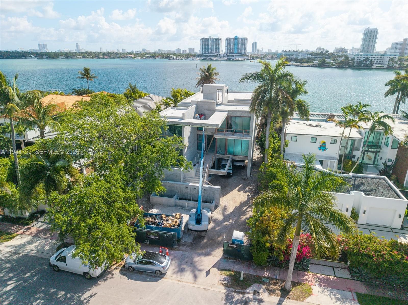 333 Rivo Alto Dr photo 10