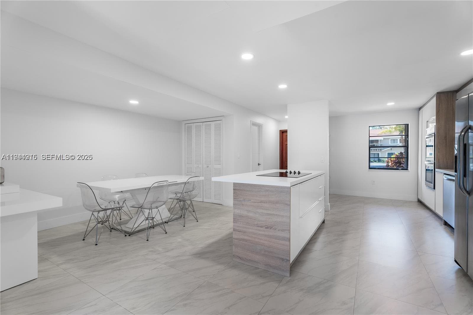 3811 166th St 3 photo 3