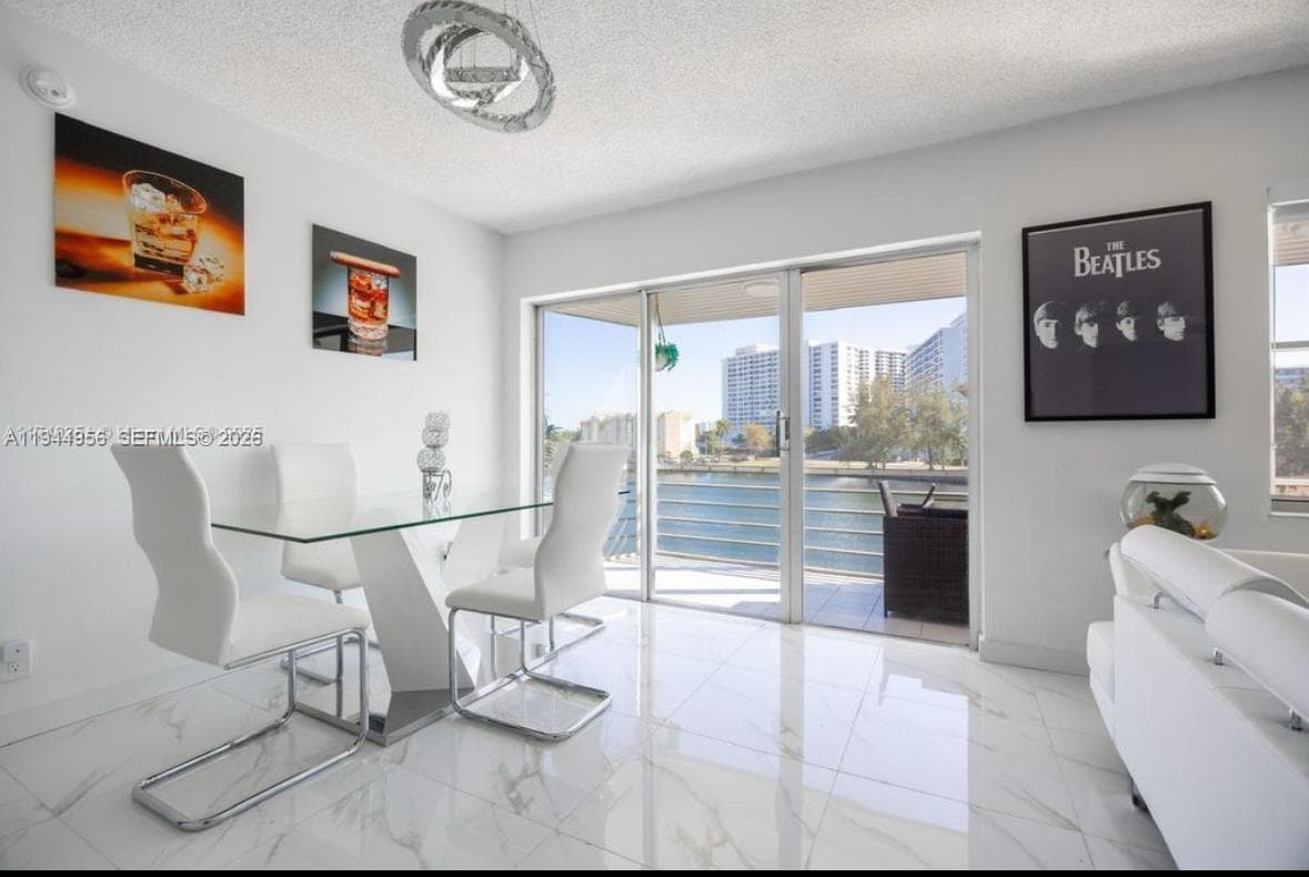 400 Diplomat Pkwy 302 photo 4