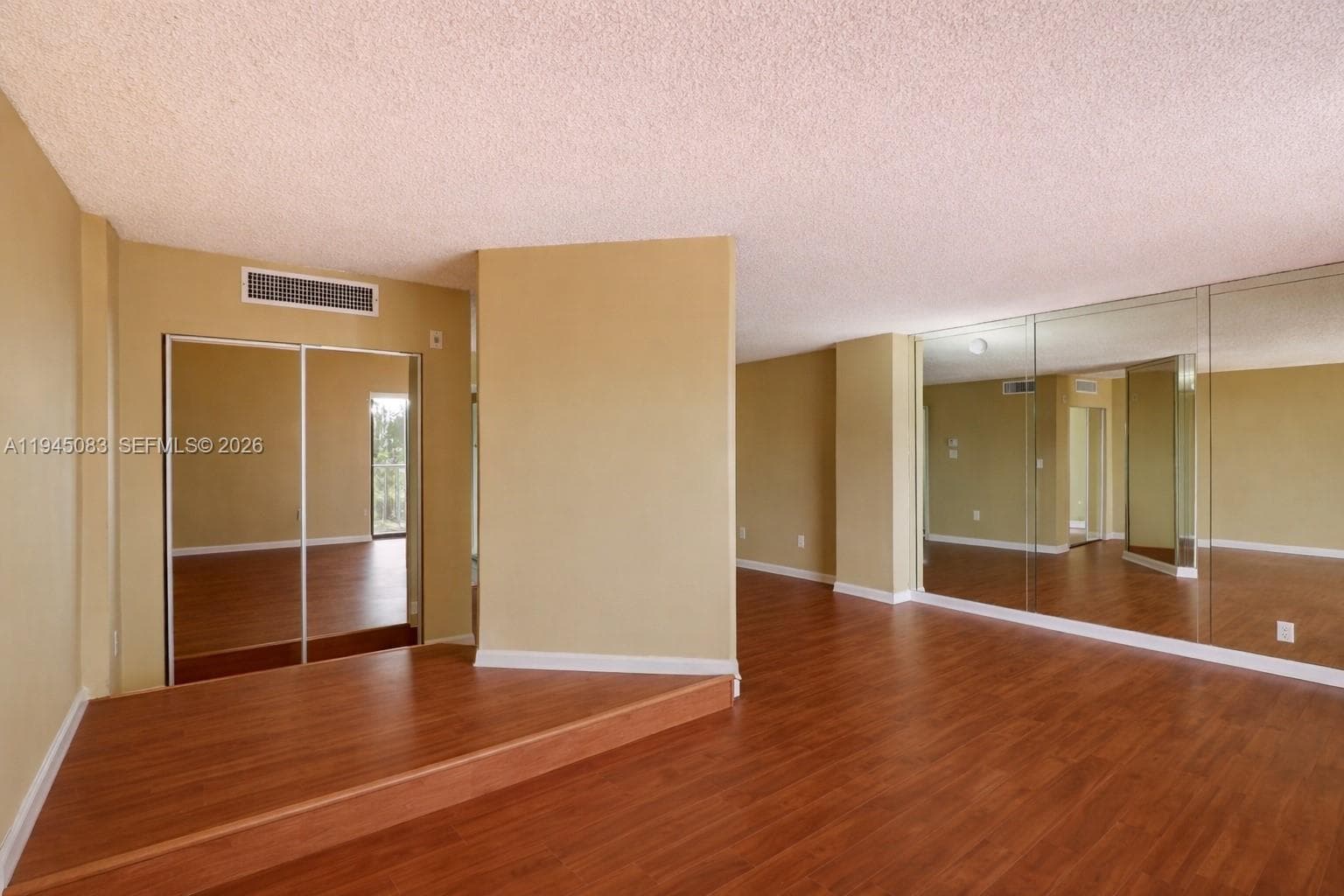 1650 NE 115th St 505 photo 9