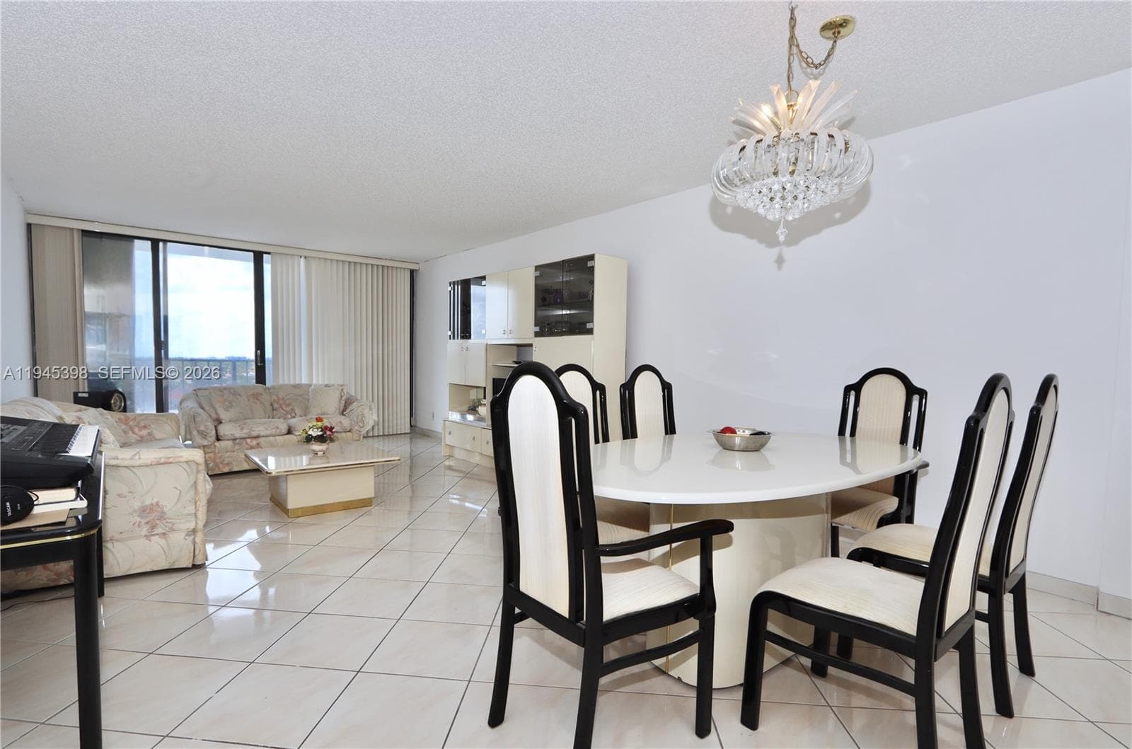 2401 S Ocean Dr 806 photo 4