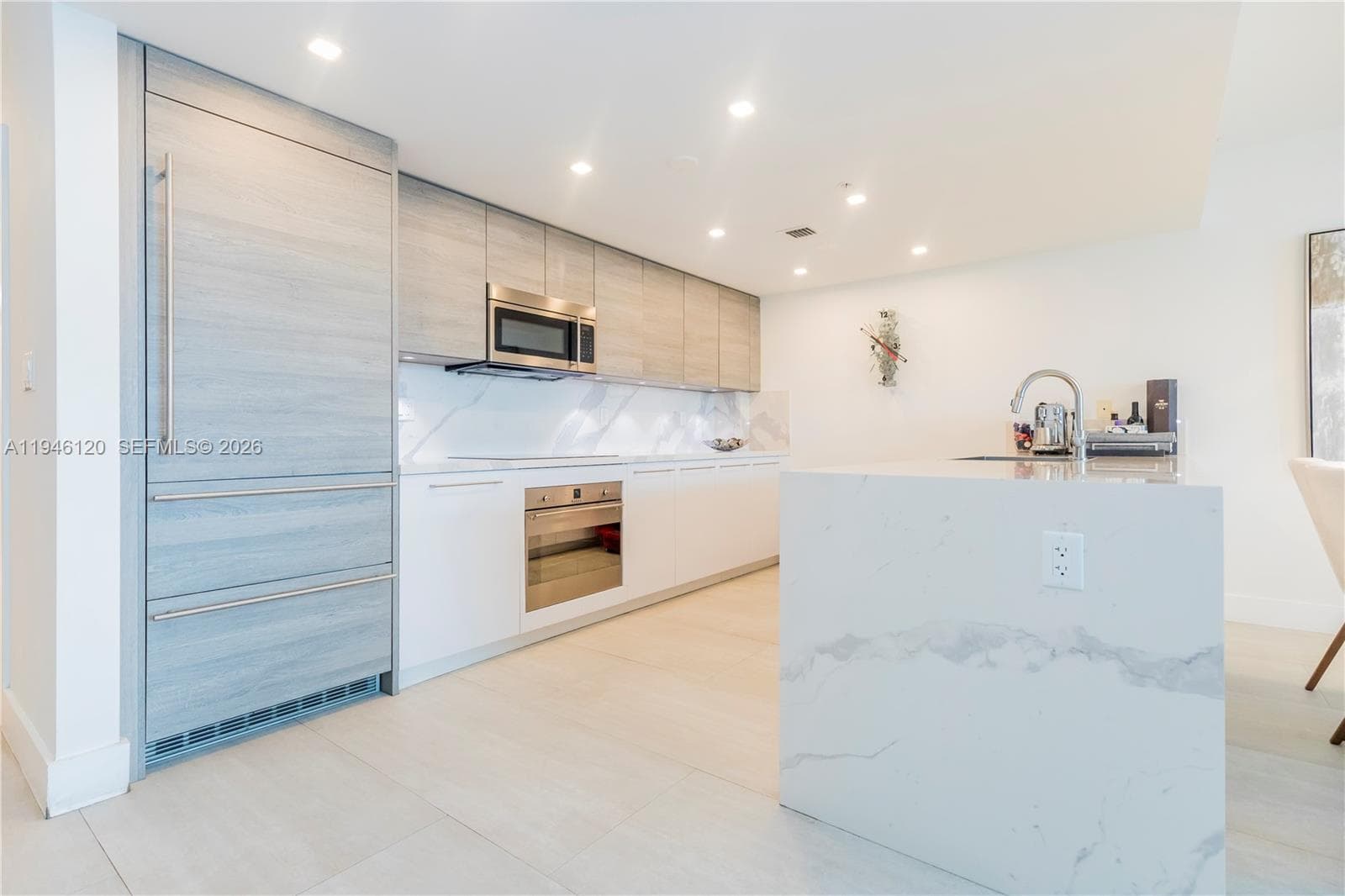 400 Sunny Isles Blvd 1504 photo 14