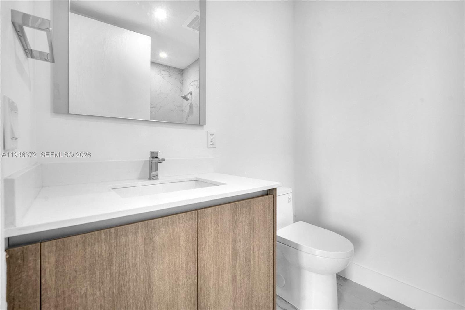 17550 Collins Ave 504 photo 21
