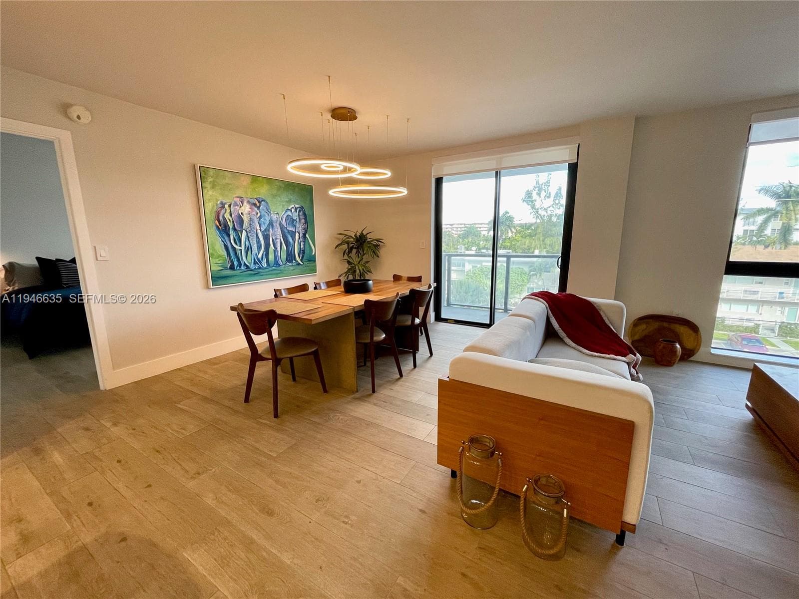 9800 W Bay Harbor Dr 404 photo 3