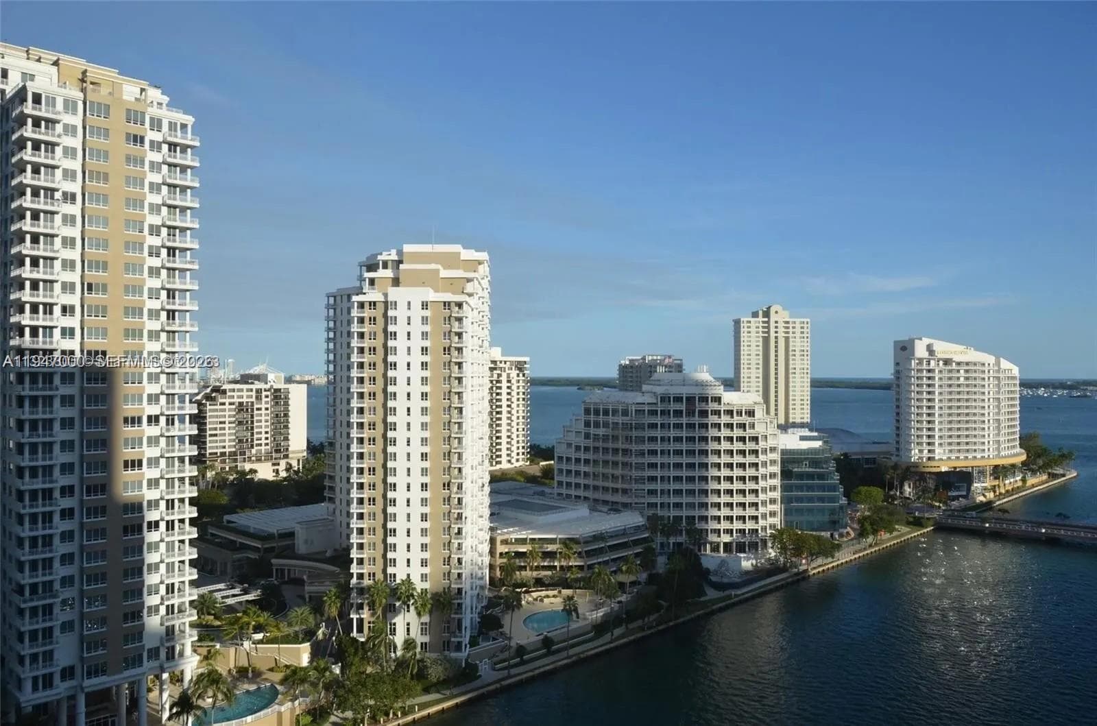 495 Brickell Ave 1801 photo 10