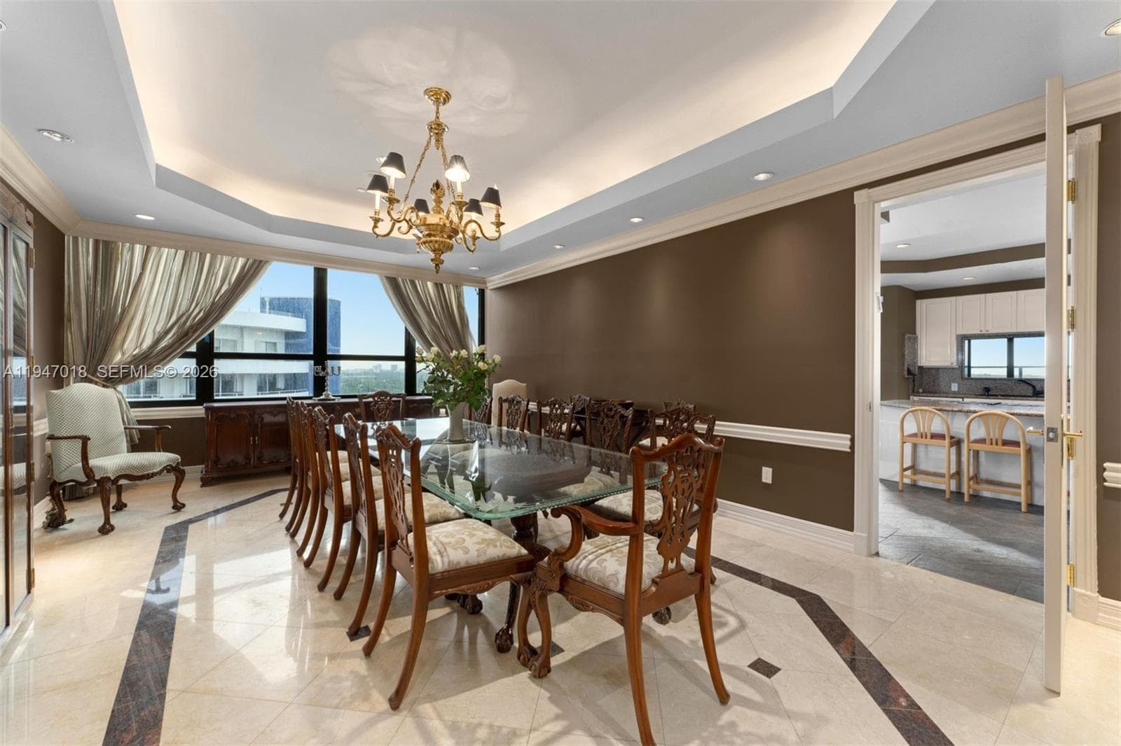 5225 Collins Ave PH8 photo 8