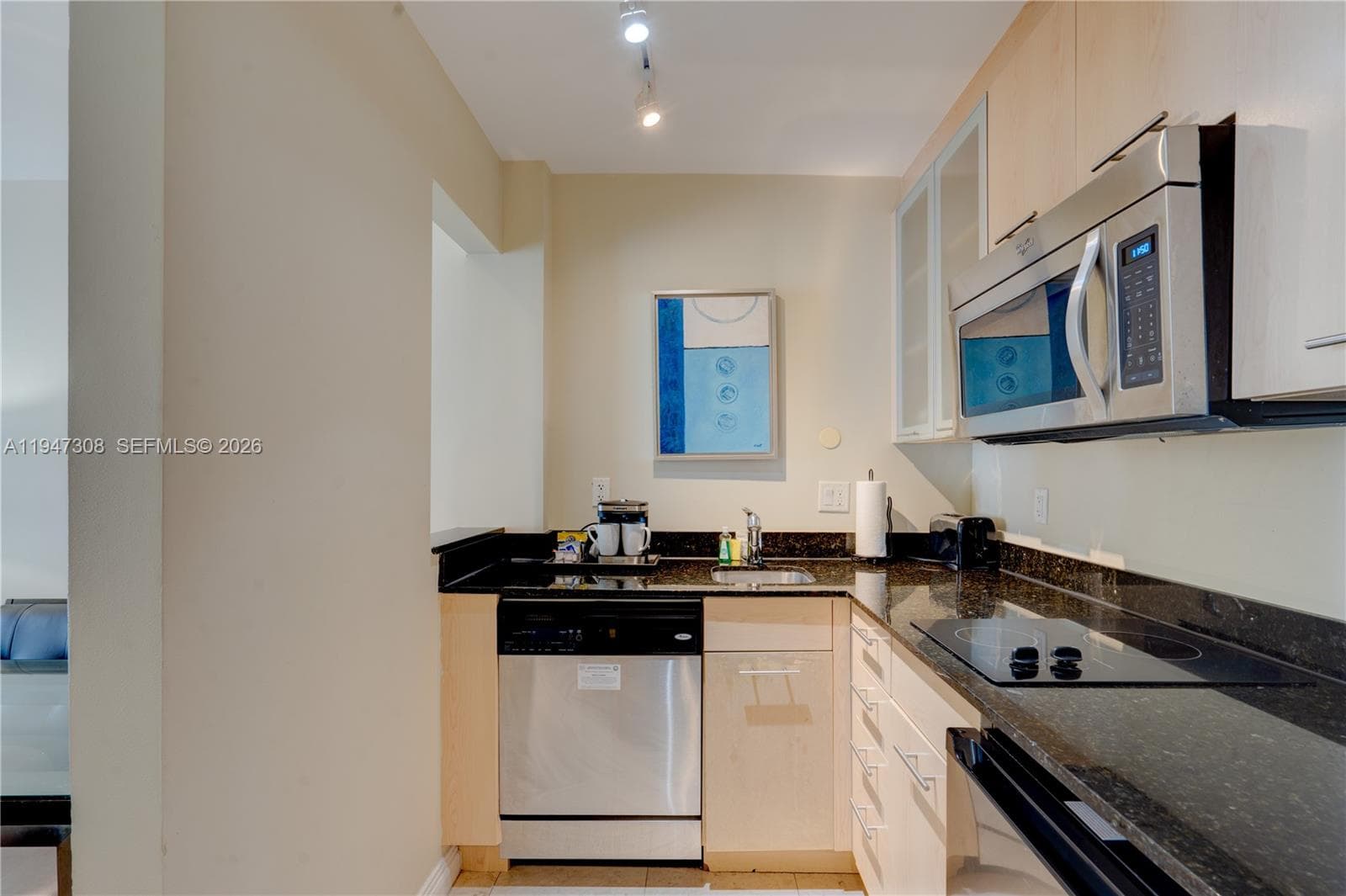 2670 Sunrise Blvd 715 photo 13