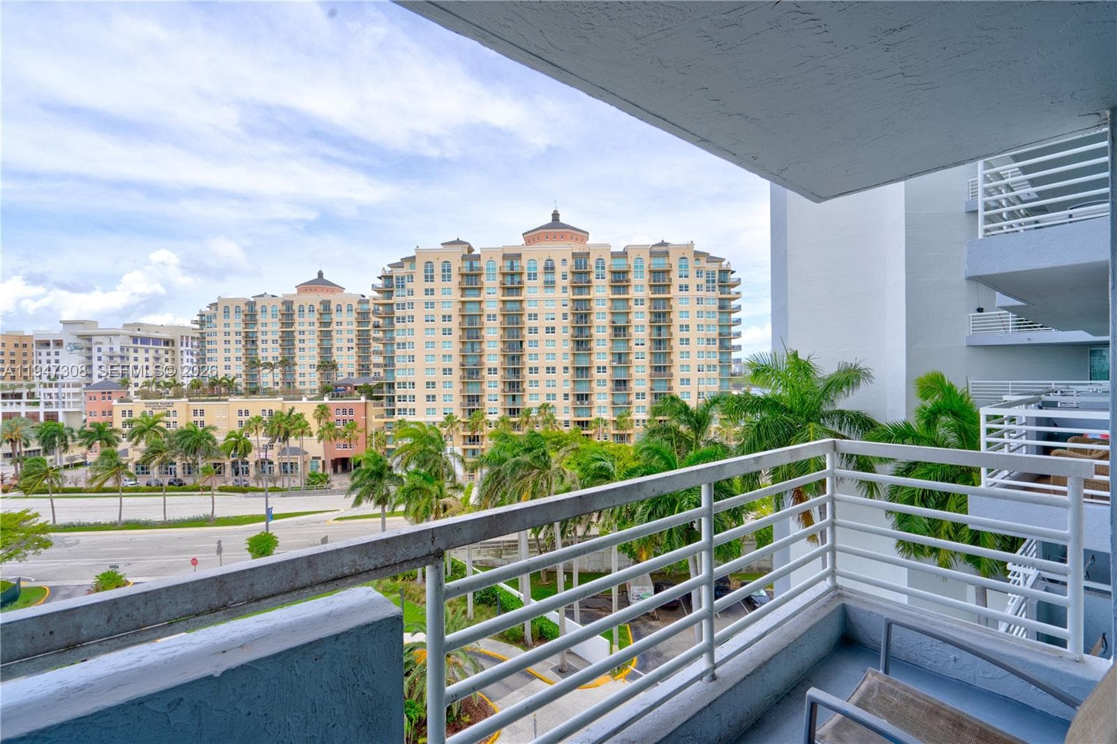 2670 Sunrise Blvd 715 photo 25