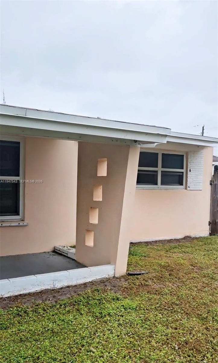 3337 44th Ct photo 14