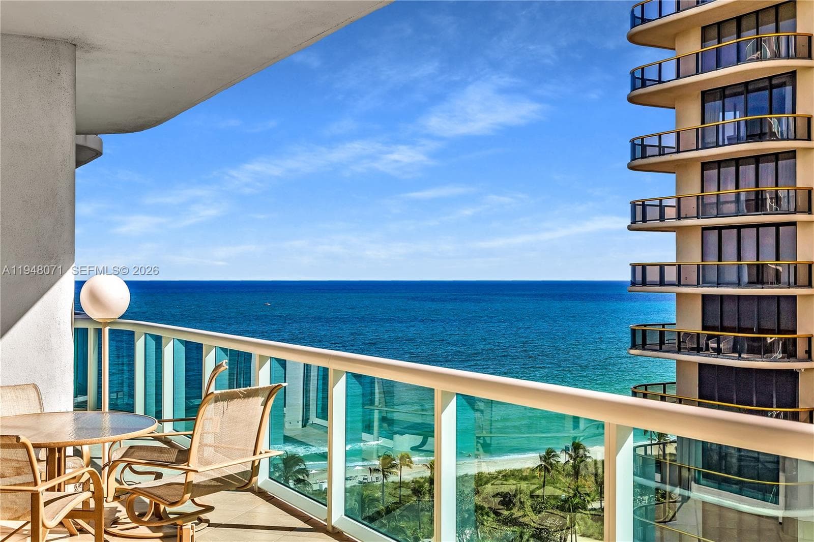 10101 Collins Ave 11D +Cabana photo 2