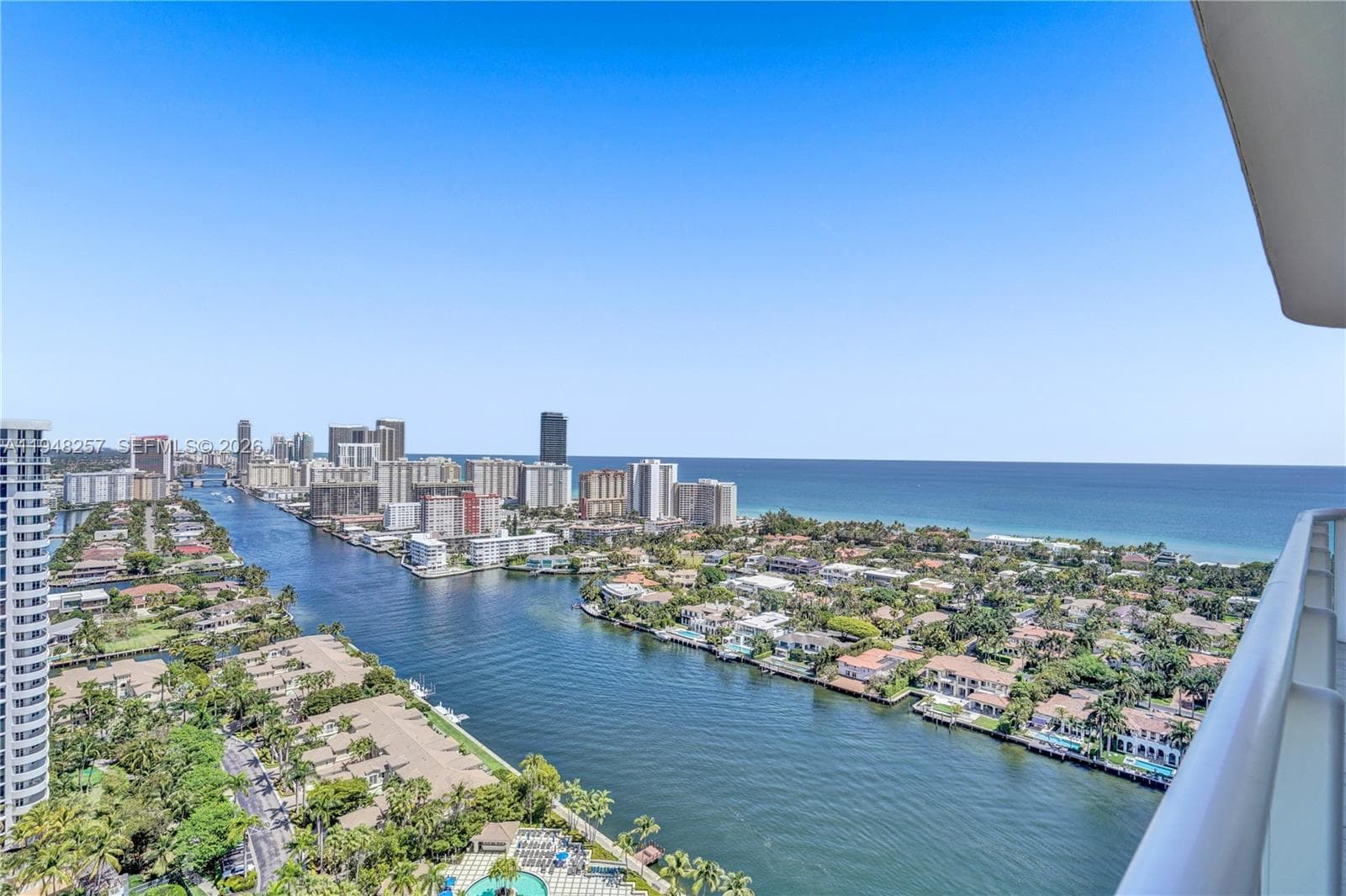 21050 Point Pl 3104 photo 16