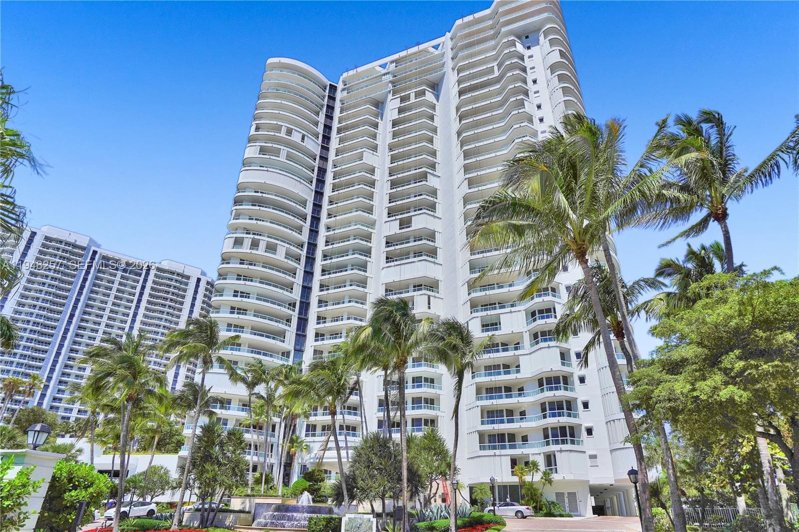 21050 Point Pl 3104 photo 19
