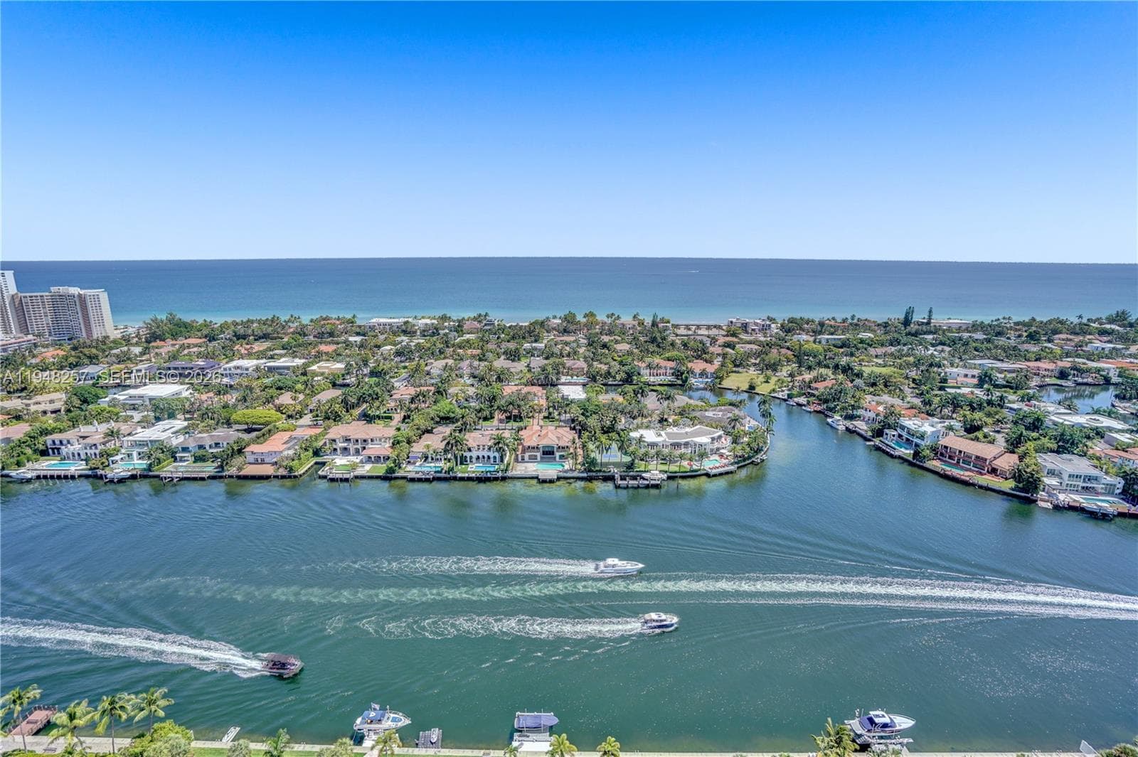 21050 Point Pl 3104 photo 4