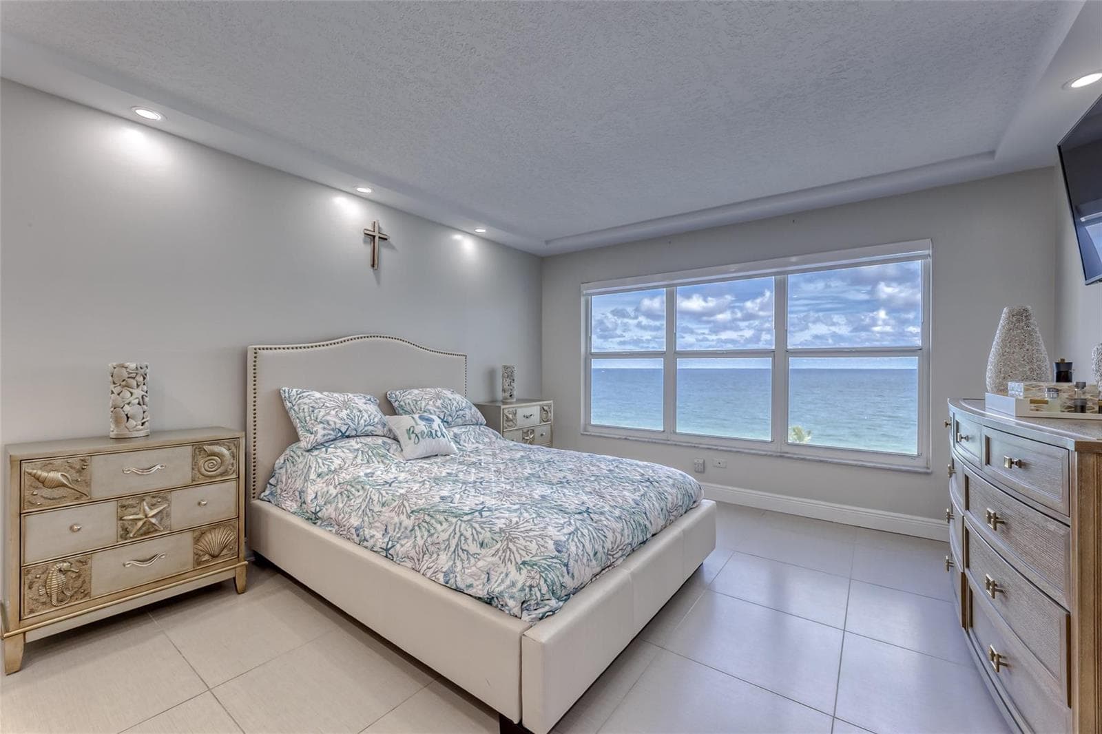 3900 Galt Ocean Drive 712 photo 3