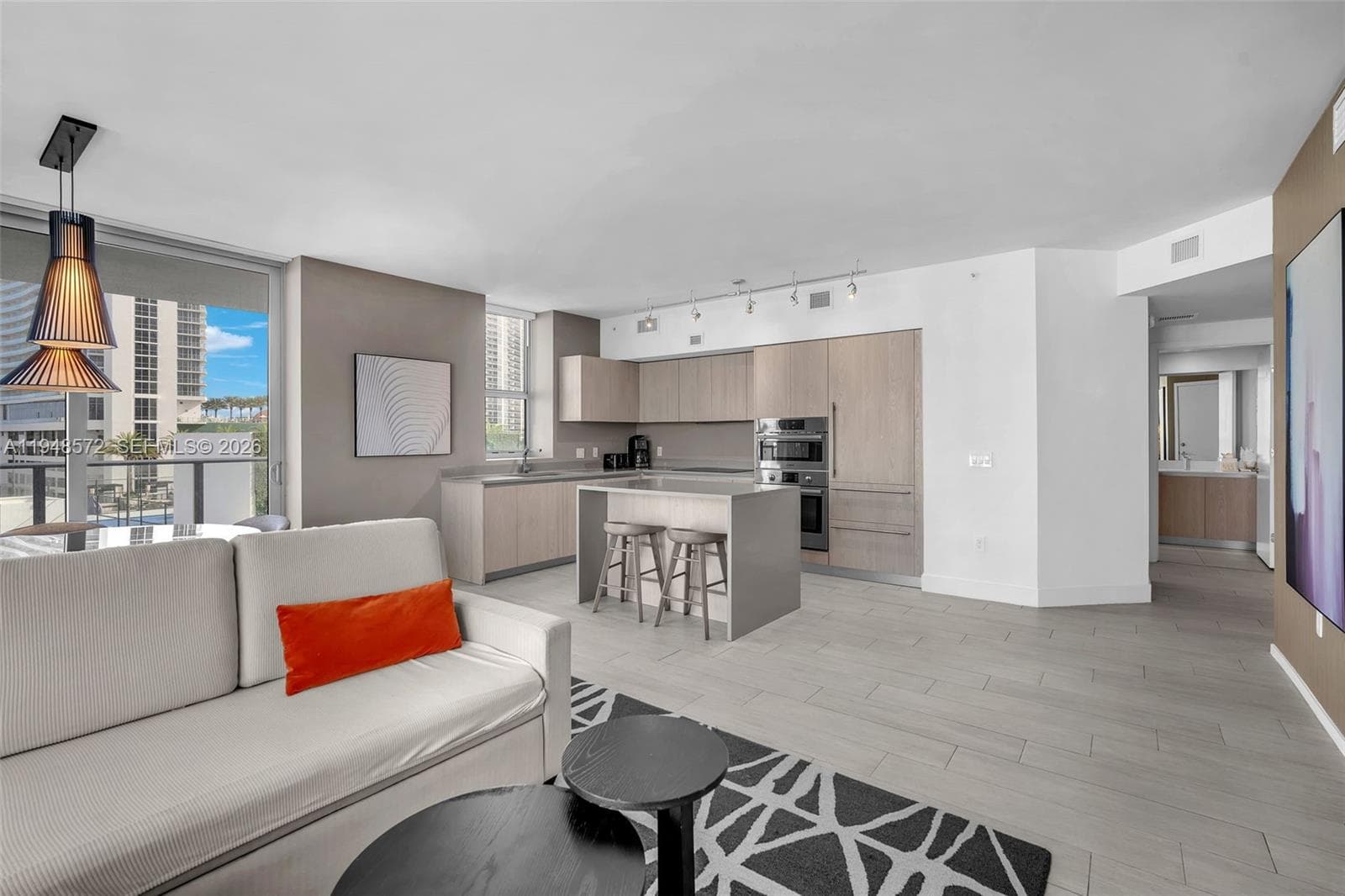 4010 Ocean Dr R701 photo 8