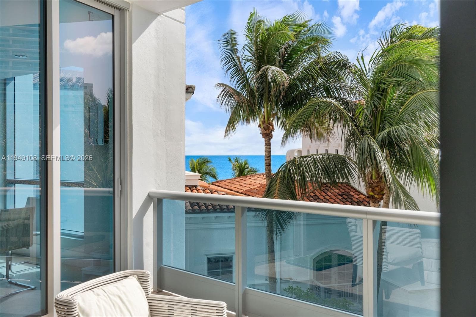 5959 Collins Ave 606 photo 13