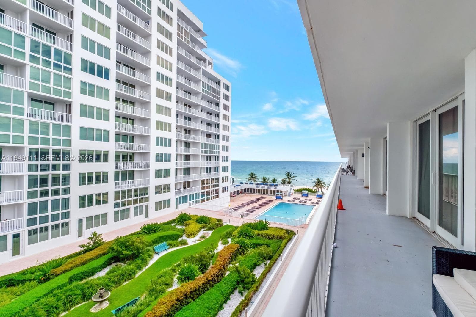 5401 Collins Ave 340 photo 22