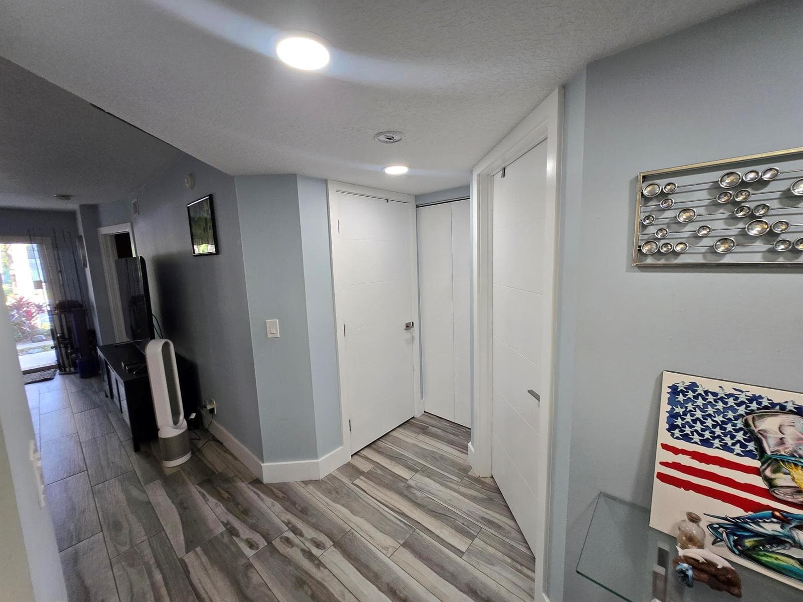 1105 Lake Shore Drive 102 photo 10