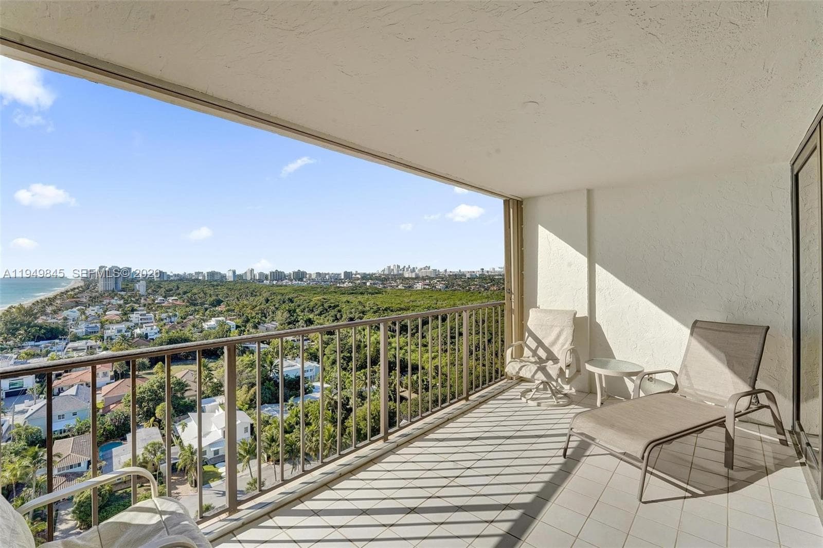 1901 Ocean Blvd TH-B photo 16