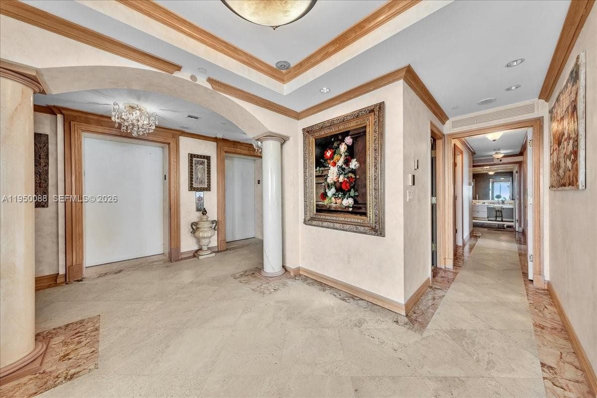 10101 Collins Ave 16B + CAB photo 14
