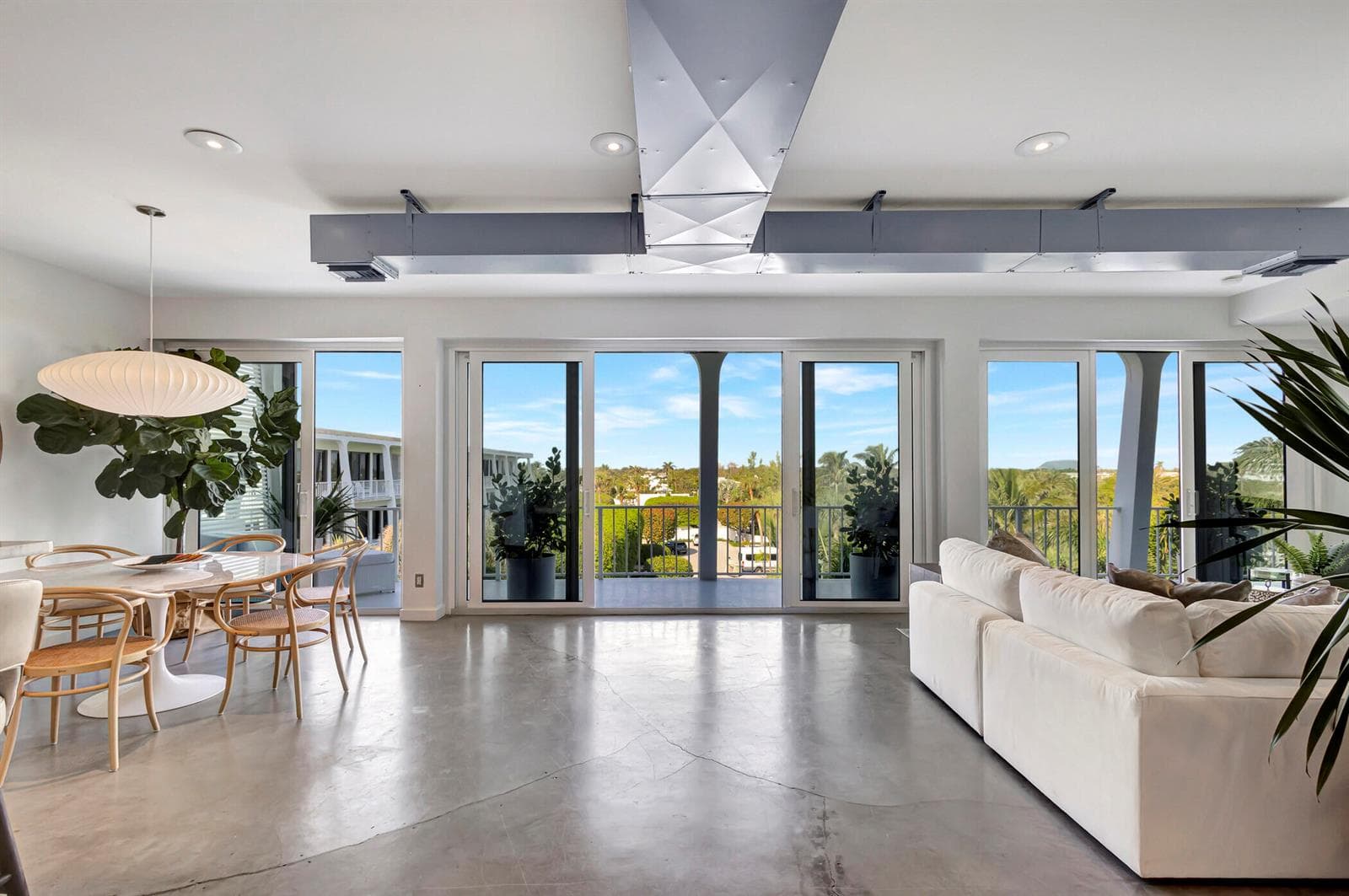 2275 S Ocean Boulevard 305n photo 8