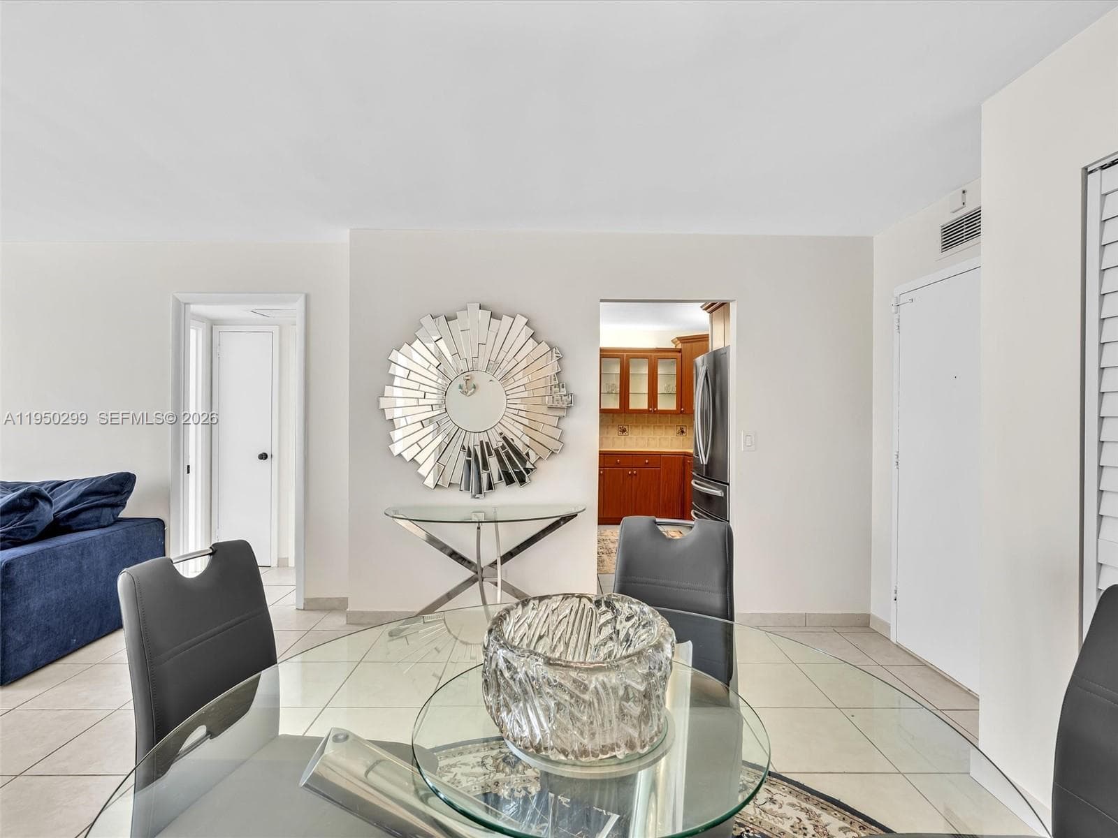 3140 Ocean Dr 206 photo 9