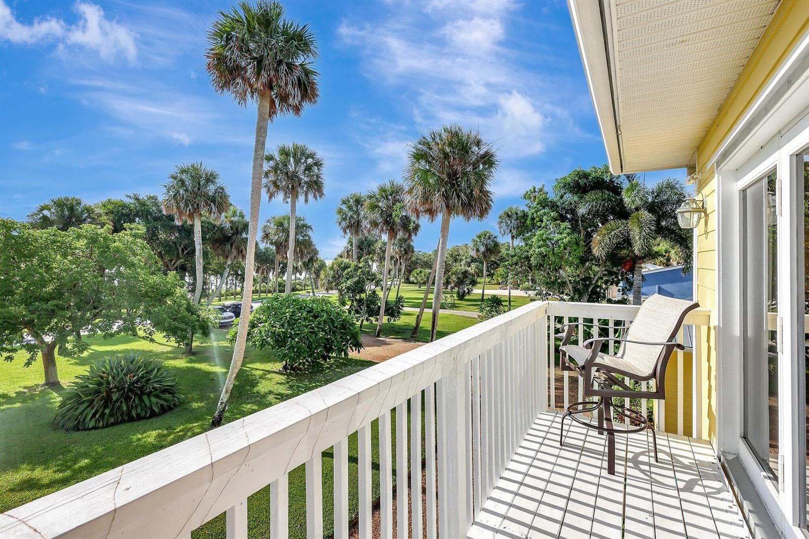 7501 S Indian River Drive photo 21