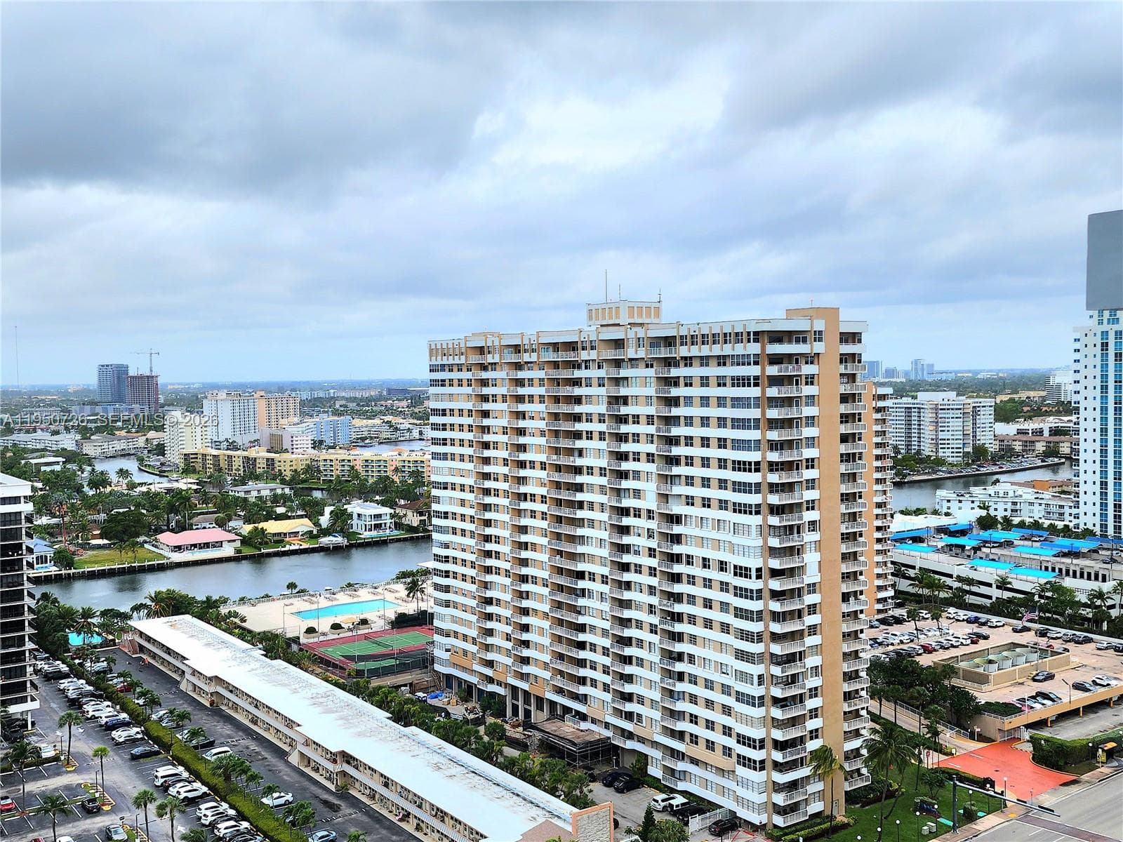 2030 S Ocean Dr Penthouse 2204 photo 5