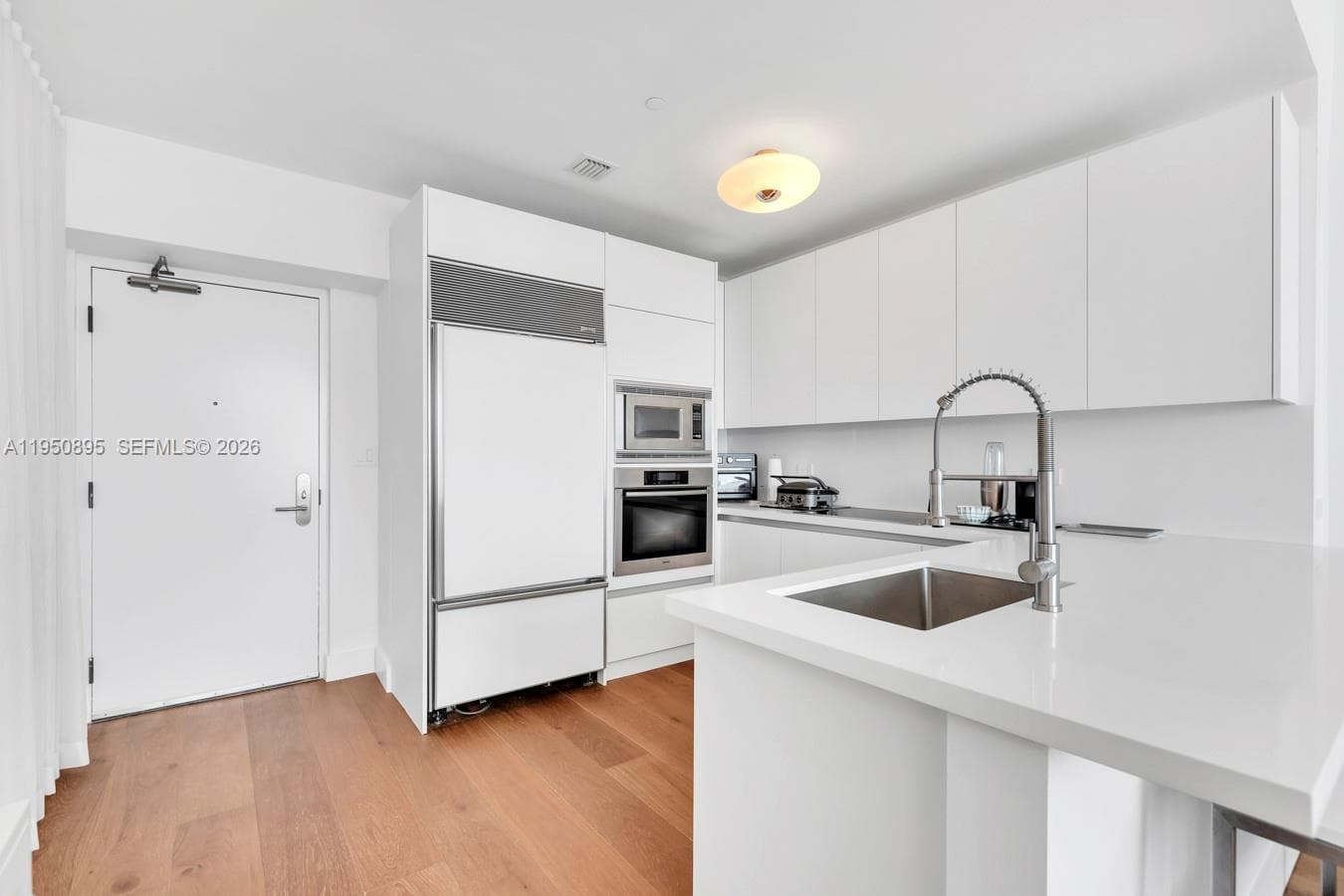6799 Collins Ave 412 photo 6