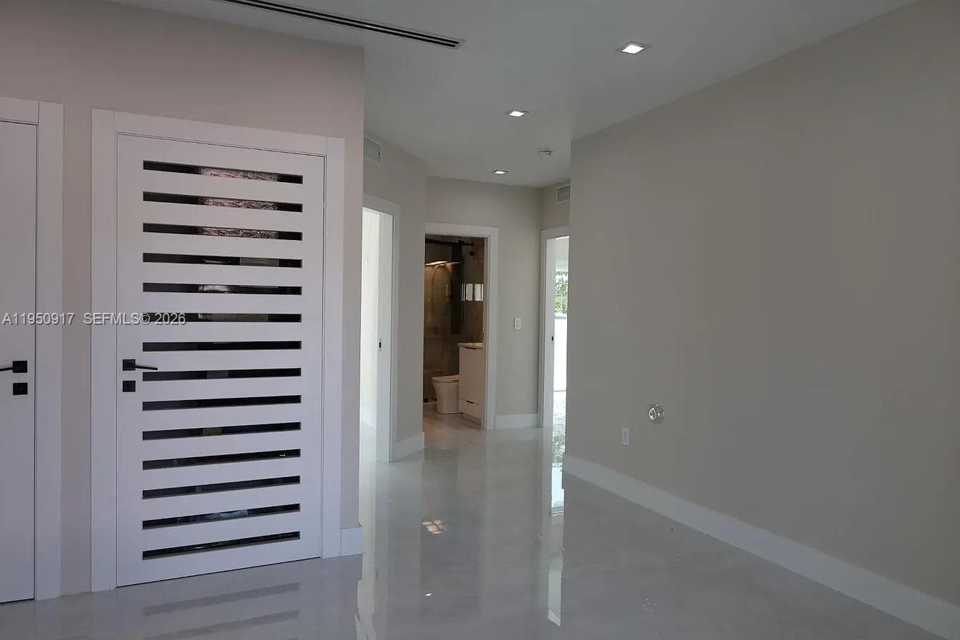 115 Azalea St photo 16