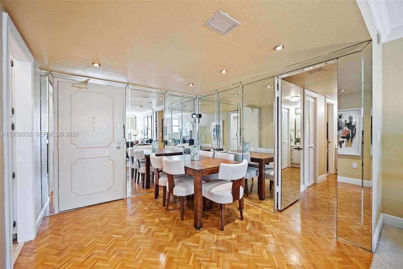 9273 Collins Ave 1102 photo 3