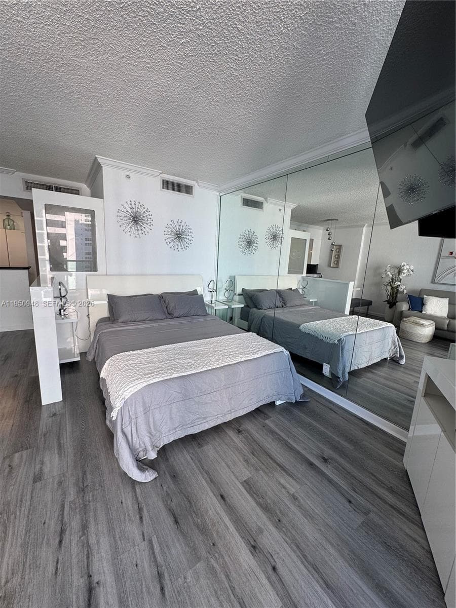 2501 S Ocean Dr 1105 photo 12