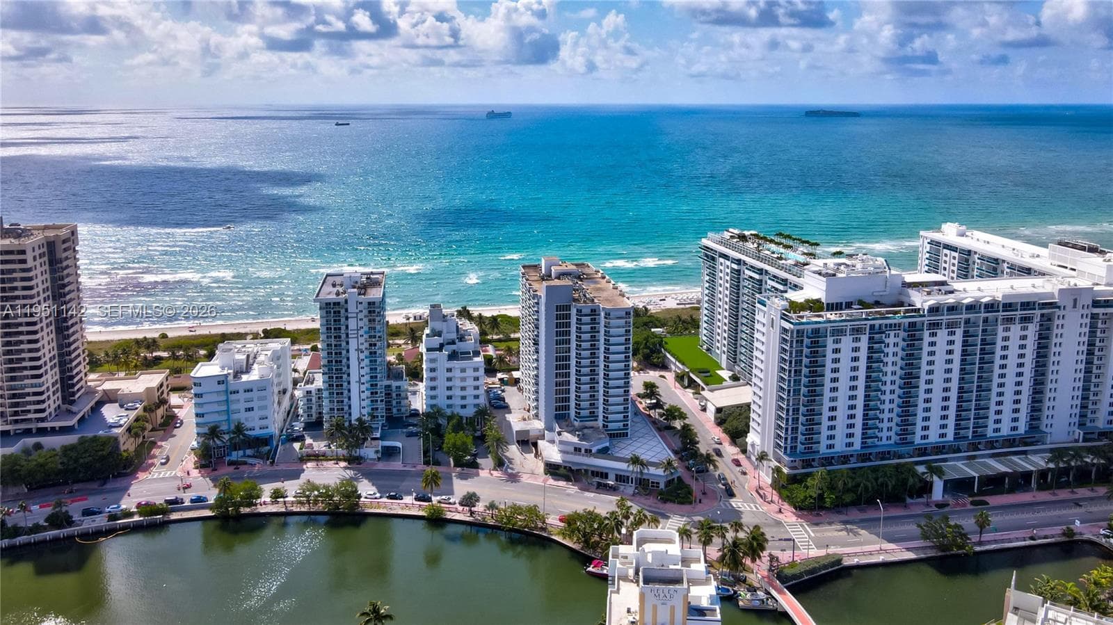 2401 Collins Ave 1110 photo 5