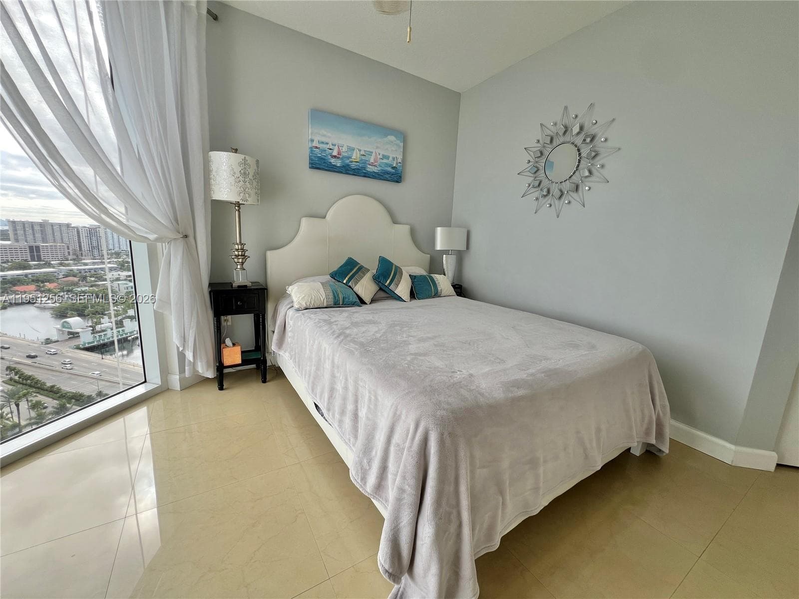 16699 Collins Ave 2109 photo 19