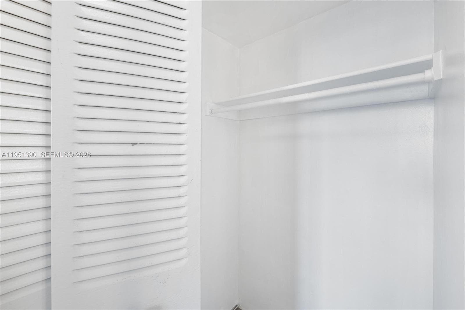 100 Bayview Dr 229 photo 22