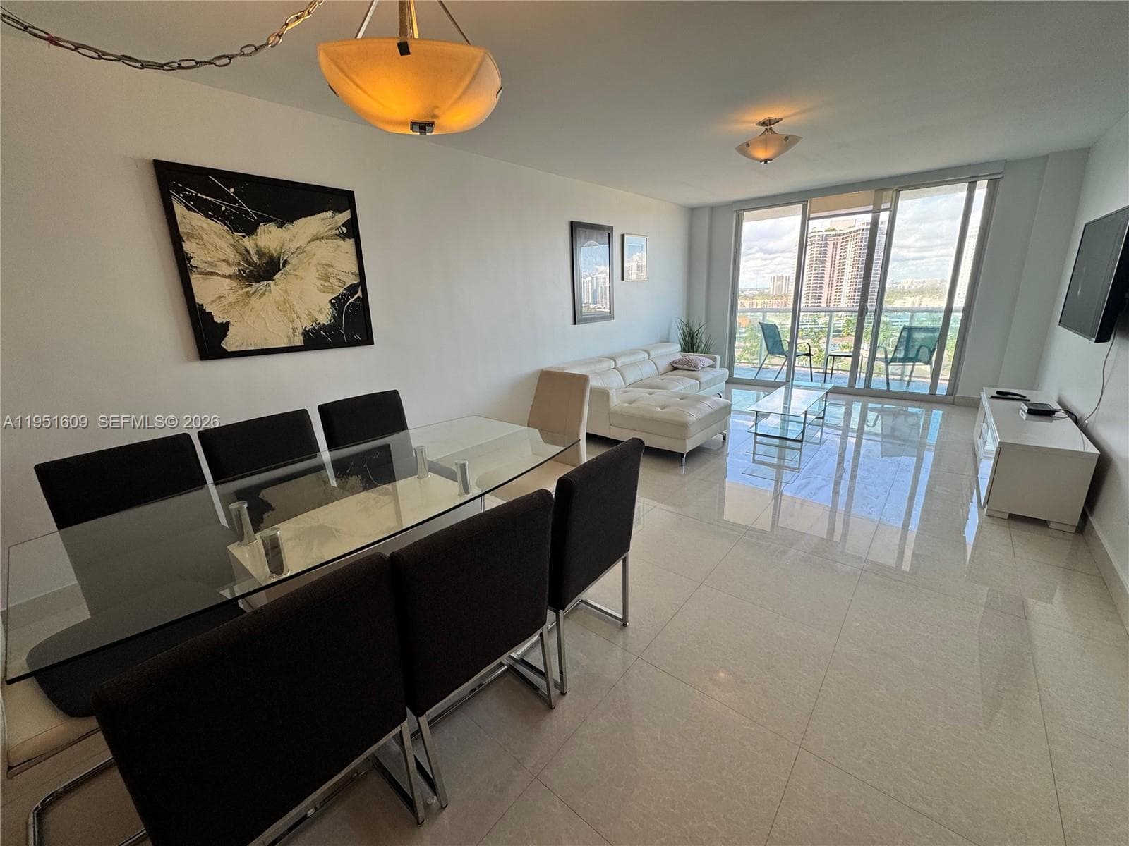 19370 Collins Ave 1520 photo 7