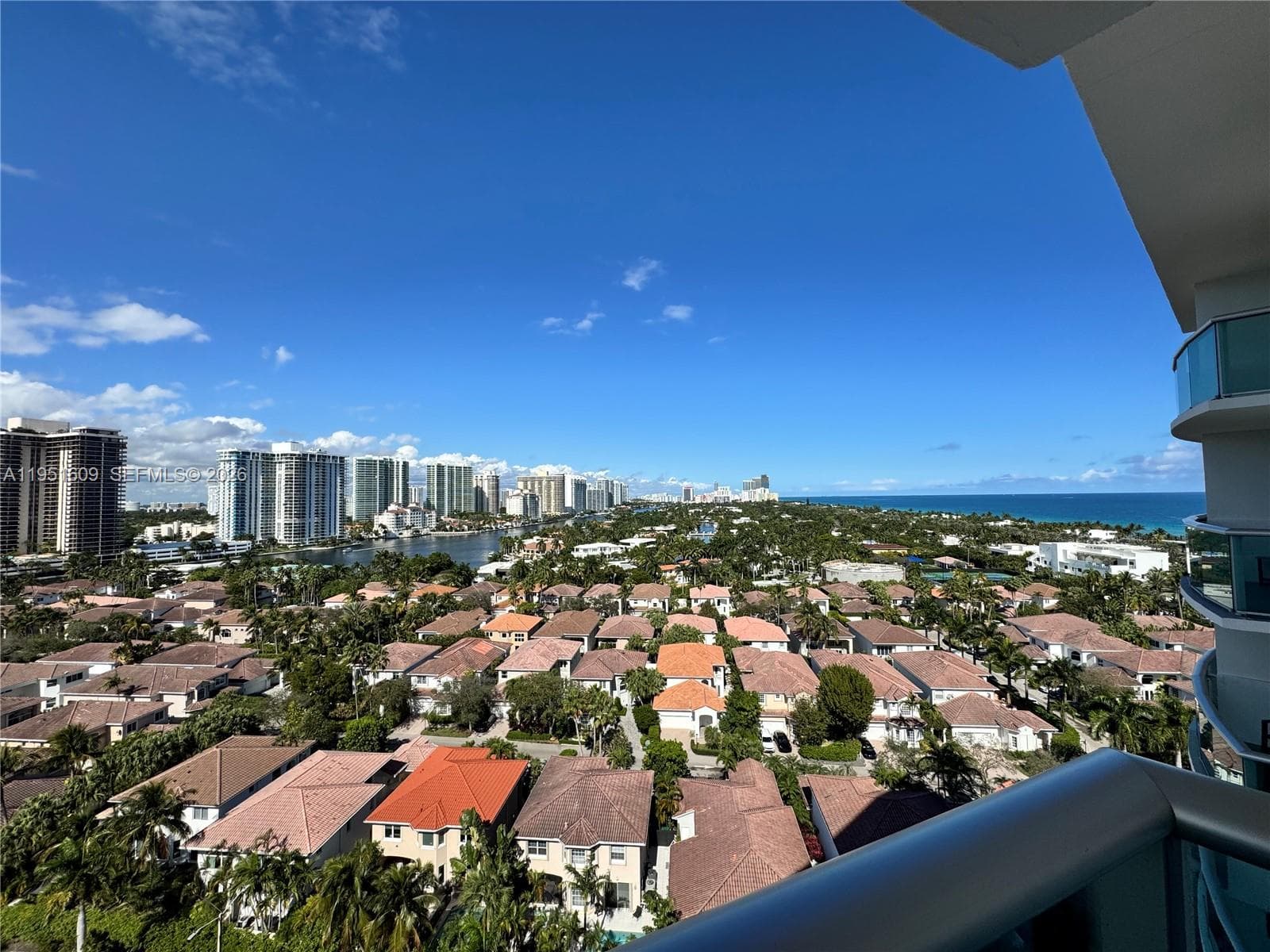 19370 Collins Ave 1520 photo 1