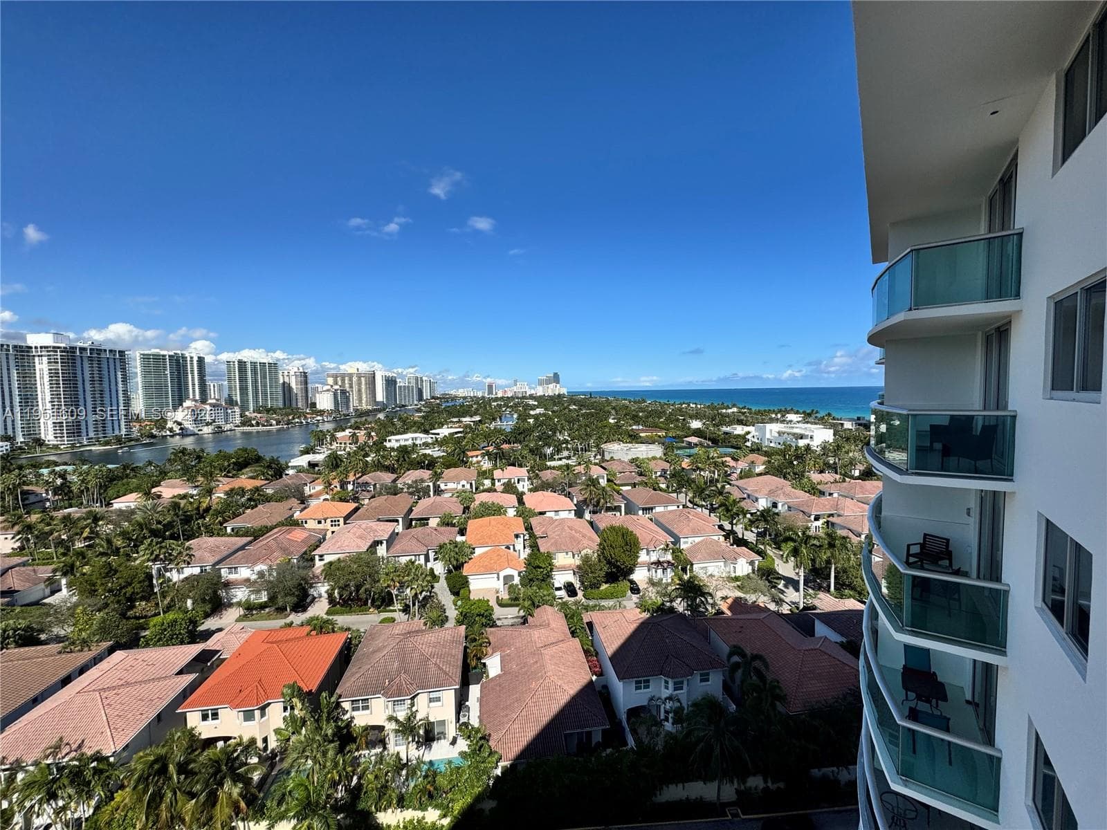 19370 Collins Ave 1520 photo 11