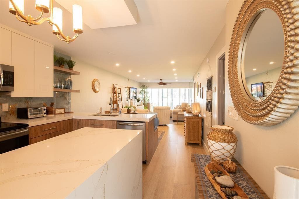 101 NE 19th Avenue 126 photo 6