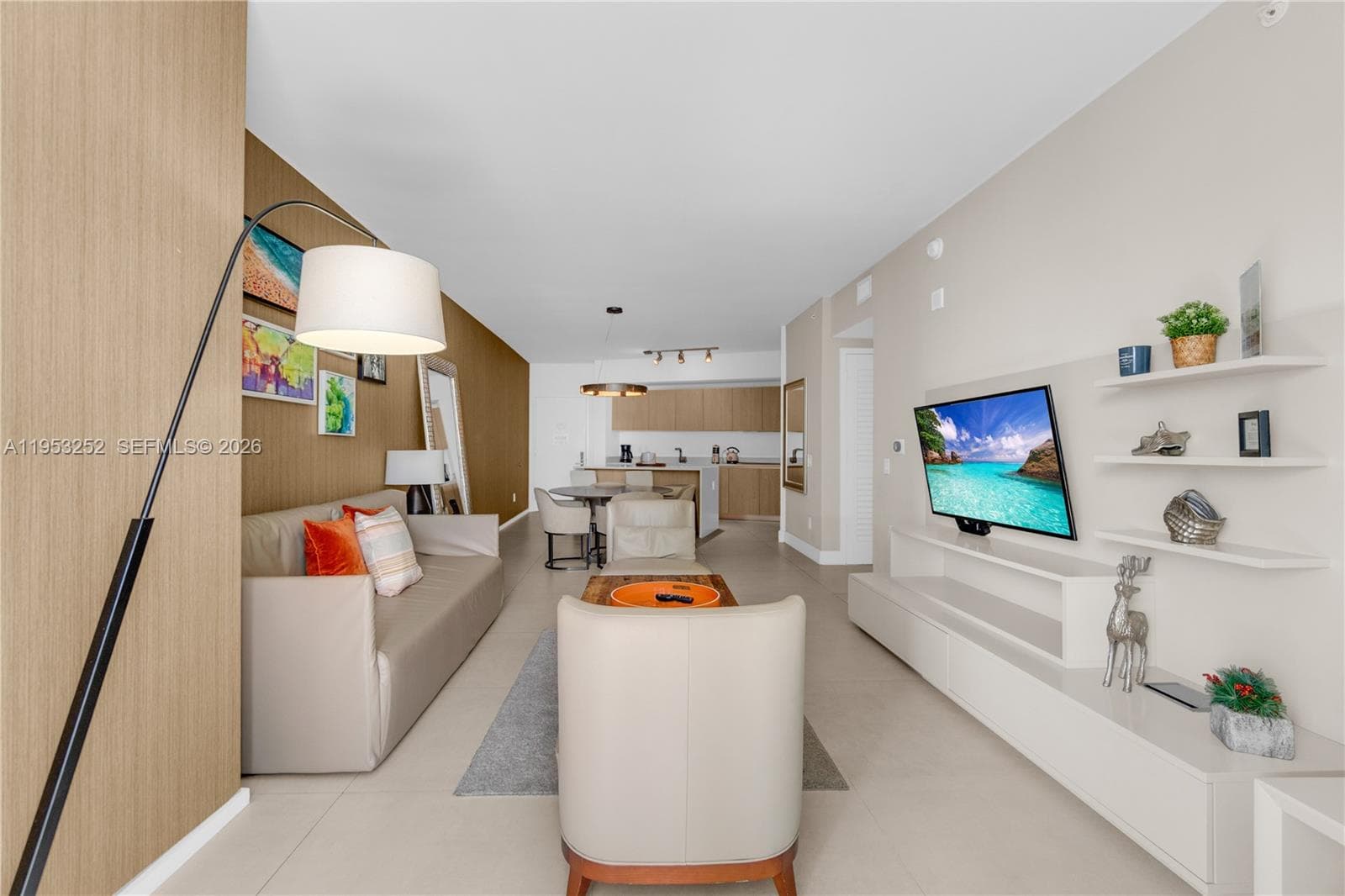 4111 Ocean Dr 1507 photo 22