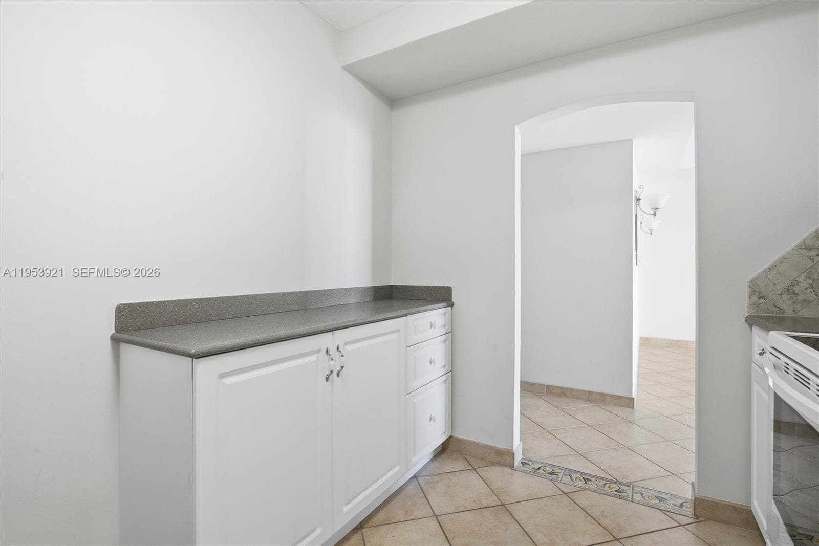 3731 N Country Club Dr 1421 photo 9